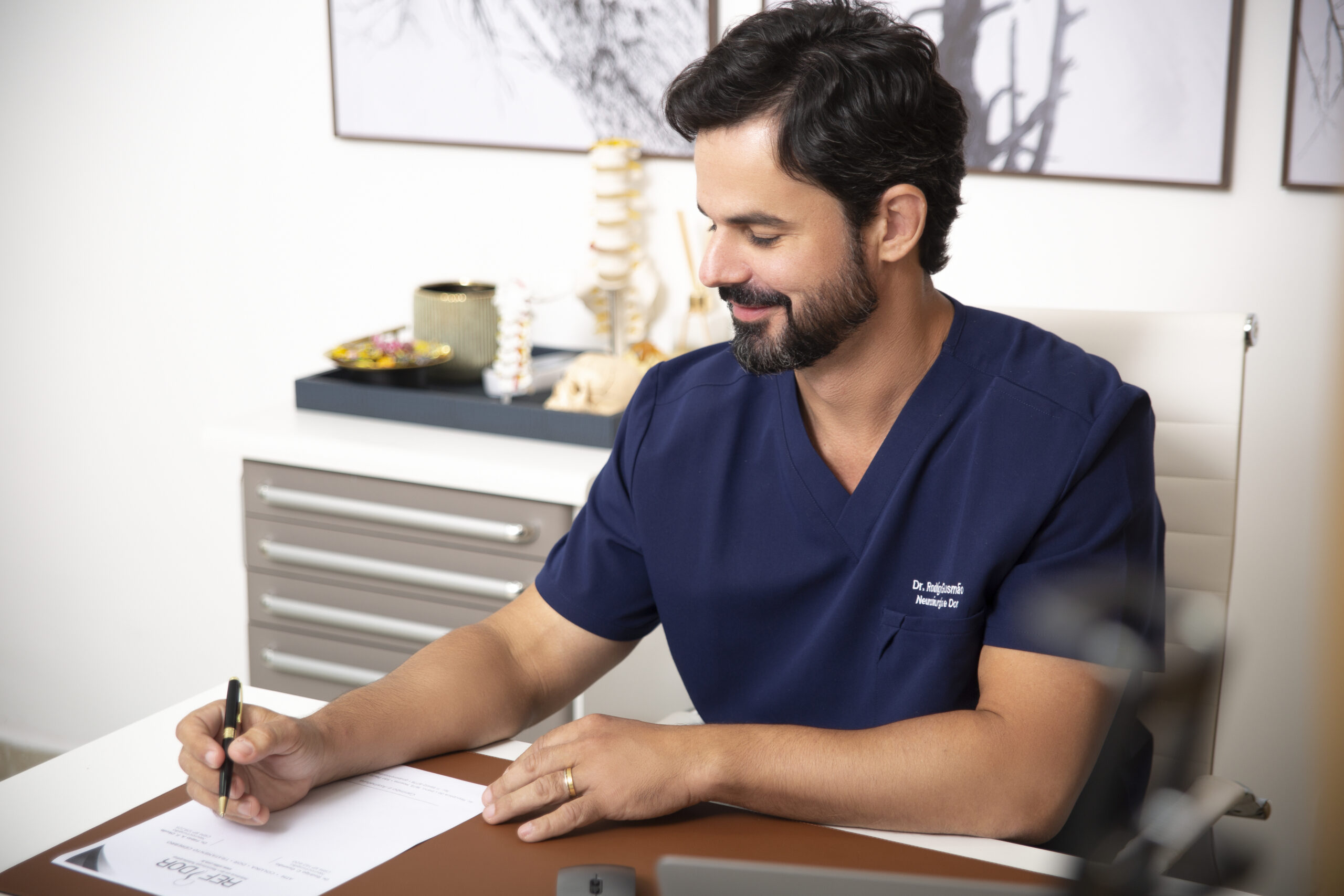 Dr. Rodrigo Gusmão